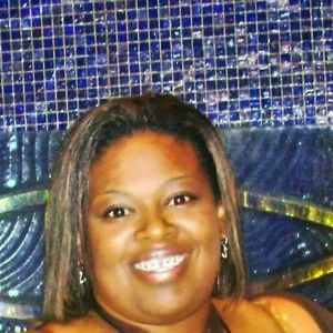 Meet your Posher, Nika